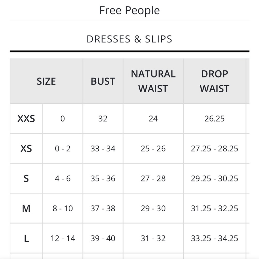 Free Throw Scoop Neck Cropped Top - Picture 11 of 12